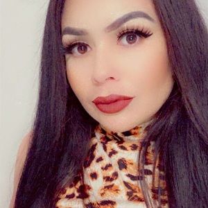 Meet your Posher, Karla